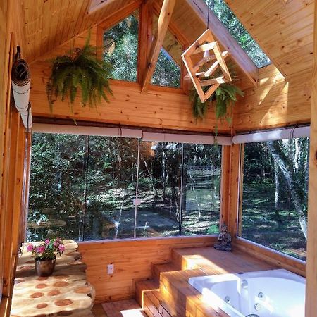 Chales Estancia Cachoeira Do Avencal Урубиси Екстериор снимка