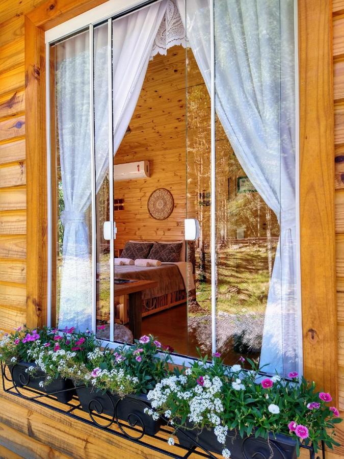 Chales Estancia Cachoeira Do Avencal Урубиси Екстериор снимка